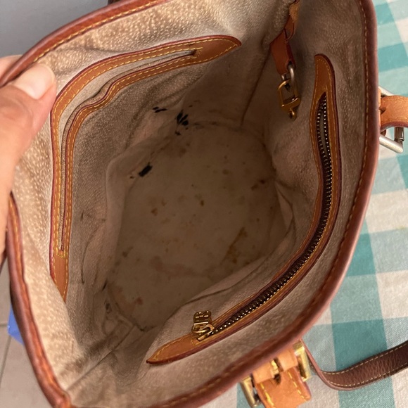 Vintage Authentic Louis Vuitton bucket - Picture 2 of 3
